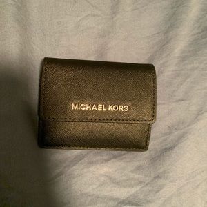 NWOT Michael Kors small wallet